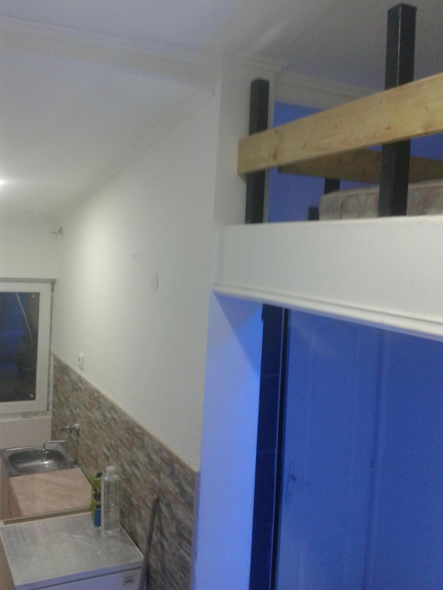 Small Apartment Private Bathroom Strong Wi-Fi Belgrado Esterno foto