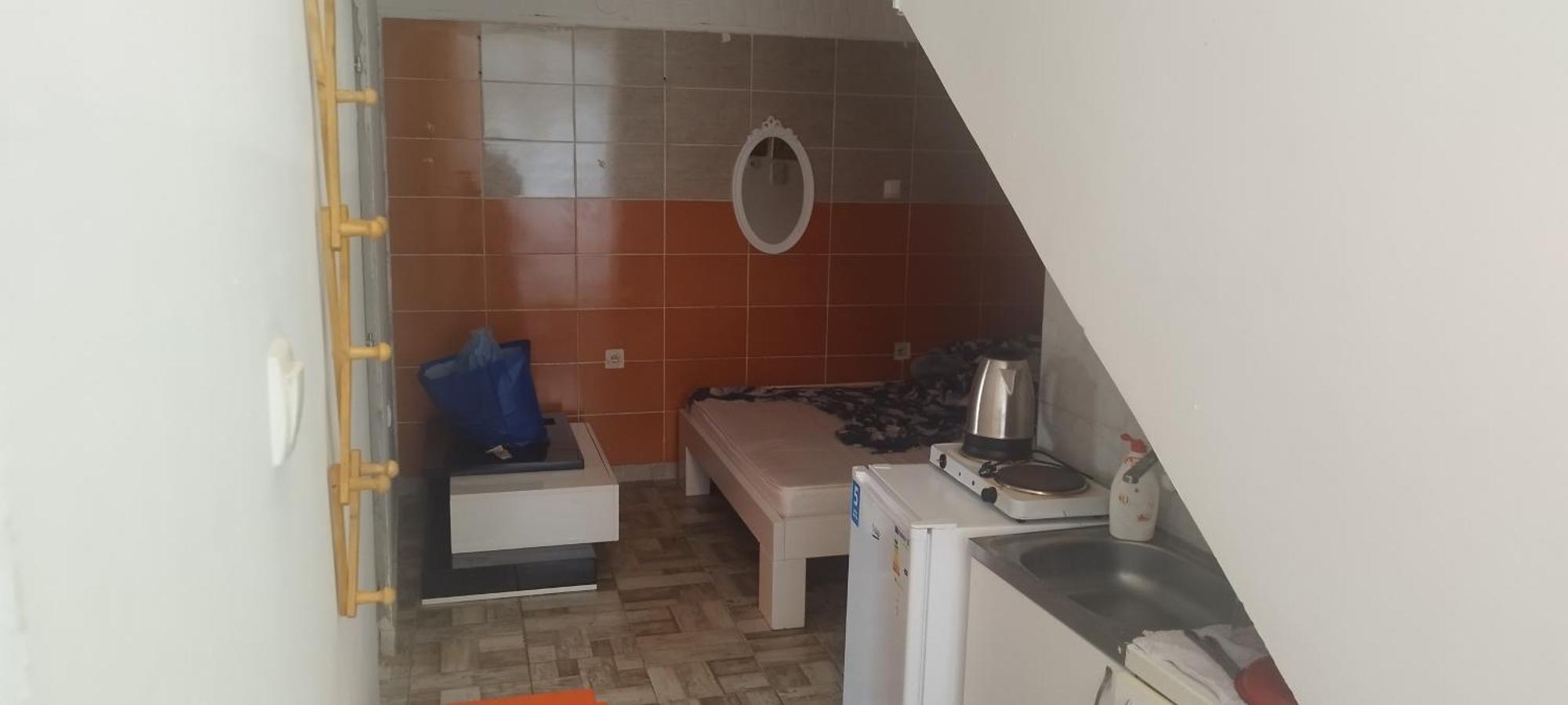 Small Apartment Private Bathroom Strong Wi-Fi Belgrado Esterno foto